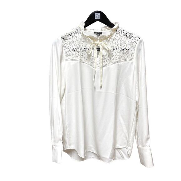 Ann Taylor Tops - 🌟70% OFF🌟 Ann Taylor White Lace Neck Long Sleeve Blouse